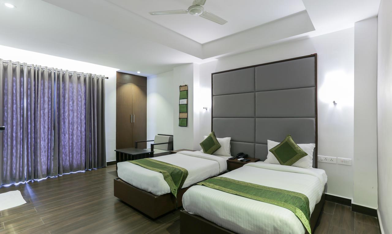 Hotel Crown Suites Kochi Exterior foto